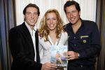 Amsterdam Schiphol 23 november 2009
Presentatie boek Hans Kazan in het Hilton hotel. steven Renzo Oscar en Lara Kazan
Peter Smulders bv