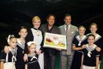 Kaatsheuvel 29 november 2009
Presentatie CD Sound of music in het efteling theater. Marco Borsato rijkt cd uit aan Wieneke Remmers en Rein Kolpa
Peter Smulders bv