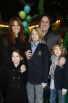 Amsterdam 28 november 2009
Premiere Arthur in pathe Arena. Marco en Leontine Borsato met hun kinderen Luca Senna en Jada
Peter Smulders bv