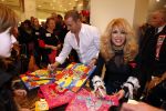 Amsterdam 28 november 2009
Bn ers lopen modeshow en verkopen art bags voor het aids fonds in de bijenkorf. Gerard Joling en Patricia Paay
Peter Smulders bv