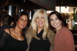 Laren 23 november 2009
Presentatie creme van Nannic. Rossana Lima Kluivert en Rachel Hazes en Mary Borsato
Peter Smulders bv