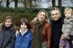 Kaatsheuvel 29 november 2009
Presentatie CD Sound of music in het efteling theater. Robert Schoemacher met zijn vrouw Claudia en kinderen en een vriendinnetje
Peter Smulders bv