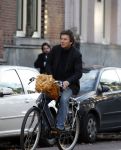 Amsterdam 1 december 2009
Robert ten Brink op de fiets.
Peter Smulders bv