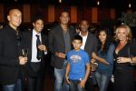 Amsterdam 9 november 2009
LAF Life after Football beurs  in de beurs van Berlage. Aron Winter met vrouw en kinderen en Ruud Gullit
Peter Smulders bv