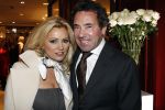 Amsterdam 1 december 2009
Opening Tiffany's winkel in de pc hooftstraat. Ronnie Rosenbaum en tatjana
Peter Smulders bv