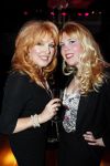 Amsterdam 9 december 2009
Presentatie Playboy met daarin Patricia Paay in Majestic. Yvonne Keeley met dochter
Peter Smulders bv