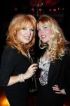 Amsterdam 9 december 2009
Presentatie Playboy met daarin Patricia Paay in Majestic. Yvonne Keeley met dochter
Peter Smulders bv