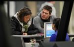 Schiphol 25 november 2010
Amanda Krabbe vertrekt voor 3 maanden naar Australie om daar aktie te gaan voeren tegen walvisvangst. martijn Bickel Achilles en de ouders van Amanda brengen haar weg.
Peter Smulders bv