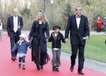 Kaatsheuvel 21 november 2010
Premiere Kruimeltje in het eftelingtheater. Arnold van der Leyde met vrouw en kinderen
Peter Smulders bv