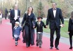 Kaatsheuvel 21 november 2010
Premiere Kruimeltje in het eftelingtheater. Arnold van der Leyde met vrouw en kinderen
Peter Smulders bv