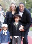 Kaatsheuvel 21 november 2010
Premiere Kruimeltje in het eftelingtheater. Arnold van der Leyde met vrouw en kinderen
Peter Smulders bv