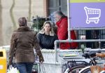 Maarssen Bilthoven 3 december 2010
Babette v Veen doet boodschappen.
Peter Smulders bv