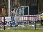 Maarssen 11 december 2010
Bas Westerweel gaat samen met zijn zoon Sebastiaan naar het voetballen.
Peter Smulders bv