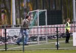 Maarssen 11 december 2010
Bas Westerweel gaat samen met zijn zoon Sebastiaan naar het voetballen.
Peter Smulders bv