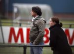 Maarssen 11 december 2010
Bas Westerweel gaat samen met zijn zoon Sebastiaan naar het voetballen.
Peter Smulders bv