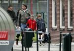 Maarssen 11 december 2010
Bas Westerweel gaat samen met zijn zoon Sebastiaan naar het voetballen.
Peter Smulders bv