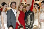 Amsterdam 11 december 2010
Modeshow Addy v d Krommenacker op de miljonair fair. Daphne Deckers en Marc van Farouk Systems
Peter Smulders bv