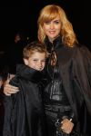 Utrecht 16 november 2010
Premiere Harry Potter film bij het spoorweg museum in Utrecht. Daphne Deckers met zoon Alec en een vriendje
Peter Smulders bv