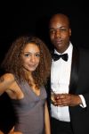 Amsterdam 20 november 2010
Uitreiking JFK award in de passengers terminal. Fajah Lourens met manager Anthony
Peter Smulders bv