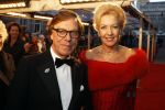Amsterdam 28 november 2010
Opening Nieuwe de la Mar theater en premiere Le cage aux folles. Frans Molenaar met een vriendin
Peter Smulders bv