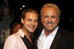 Amsterdam 18 november 2010
Presentatie van de beau monde awards  in het Amstel hotel. Gordon met vriend
Peter Smulders
