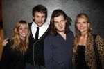 Amsterdam 29 november 2010
Premiere showbizzbaby in de meervaart. Guido Spek met broer en vriendinnen
Peter Smulders bv