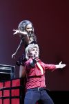 Amsterdam 21 november 2010
Premiere het Geheim in het muziektheater. Hans Klok met assistente
Peter Smulders bv