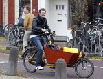 Amsterdam 22 november 2010
Kluun op zijn bakfiets
Peter Smulders bv
