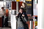 Schiphol 25 november 2010
Amanda Krabbe vertrekt voor 3 maanden naar Australie om daar aktie te gaan voeren tegen walvisvangst. martijn Bickel Achilles en de ouders van Amanda brengen haar weg.
Peter Smulders bv