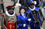 Scheveningen 13 november 2010
Prinses Maxima Prins WillemAlexander en Amalia Ariane en Alexia bij intocht sinterklaas. Noortje Helaar als Mary Poppins
Peter Smulders bv