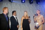 Amsterdam 18 november 2010
Presentatie van de beau monde awards  in het Amstel hotel. Monique Smit met Anita Witzier John Luken en Leco v Zadelhoff
Peter Smulders
