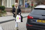 Volendam 18 november 2010
Jan Smit en zijn vriendin Lisa hebben een dochter gekregen die de naam Emma heeft gekregen. Opa Oma en zussen komen op bezoek. Monique Smit en Jenny Smit
Peter Smulders bv