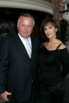 Scheveningen 2 juli 2004
Feestje Holland casino in het Kurhaus.
Harry Mens met vriendin Mouna Boukhrouf
Peter Smulders bv