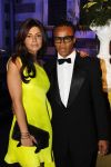 Amsterdam 11 november 2010
Prix de la mode in het concertgebouw. Edgar Davids met Olcay Gulsen
Peter Smulders bv