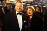Amsterdam 28 november 2010
Opening Nieuwe de la Mar theater en premiere Le cage aux folles. Piet Hein Donner met vrouw
Peter Smulders bv