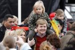 Scheveningen 13 november 2010
Prinses Maxima Prins WillemAlexander en Amalia Ariane en Alexia bij intocht sinterklaas.
Peter Smulders bv
