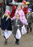 Scheveningen 13 november 2010
Prinses Maxima Prins WillemAlexander en Amalia Ariane en Alexia bij intocht sinterklaas.
Peter Smulders bv