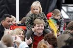 Scheveningen 13 november 2010
Prinses Maxima Prins WillemAlexander en Amalia Ariane en Alexia bij intocht sinterklaas.
Peter Smulders bv