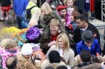 Scheveningen 13 november 2010
Prinses Maxima Prins WillemAlexander en Amalia Ariane en Alexia bij intocht sinterklaas.
Peter Smulders bv