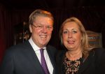 Amsterdam, 21 November 2010
Spiegeltent Palazzo. Hermand den blijker kookt met zijn staf voorBN-ers en genodigden.
Robert Kranenborg met zijn vrouw
Foto Peter Smulders BV