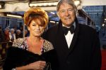 Amsterdam 28 november 2010
Opening Nieuwe de la Mar theater en premiere Le cage aux folles. Ron en Yvonne Brandsteder
Peter Smulders bv
