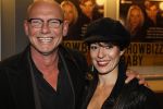 Amsterdam 29 november 2010
Premiere showbizzbaby in de meervaart. Sjoerd Pleijsier met vriendin
Peter Smulders bv