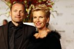 Amsterdam 21 november 2011
Premiere Nova Zembla in het RAI theater. De film is geregisseerd door Reinout Oerlemans en Robert de Hoog en Doutzen Kroes spelen de hoofdrollen.
Prinses Maxima en prins Wilem Alexander zijn de eregasten. Anita Witzier met vriend
Peter Smulders bv