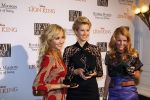 Amsterdam 24 november 2011
Uitreiking Beau monde awards in het Amstel hotel. Anouk Smulders met Wendy v Dijk Liza Sips 
Peter Smulders bv