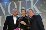 Amsterdam 24 november 2011
Uitreiking Beau monde awards in het Amstel hotel.Anouk Smulders met Gordon en John Lukken
Peter Smulders bv