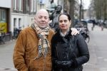 Amsterdam 4 december 2011
Arie Hazes bij het beeld van zijn broer Andre op de albert Cuyp. Arie met zijn vrouw
Peter Smulders bv
