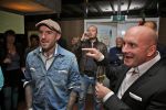 BAARN - In Restaurant Vuur is de perspresentatie gehouden van de nieuwe kerst cd genaamd Christmas Duets.  Met op de foto Ben en Dean Saunders. FOTO PETER SMULDERS BV
