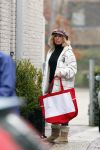 Aalsmeer 22 december 2011
Bonnie st Claire doet boodschappen.
Peter Smulders bv