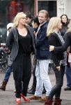 Amsterdam 6 november 201
Bridget Maasland viert haar verjaardag op de wallen bij chinees restaurant Oriental. Ook haar vriend Pieter v Schaijk is aanwezig
Peter Smulders bv
