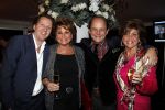 Blaricum 30 november 2011
Eduard Schaepman van Regus organiseert vastgoed borrel bij moeke spijstra. Christine Kroonenberg en Netty v d Veer
Peter Smulders bv